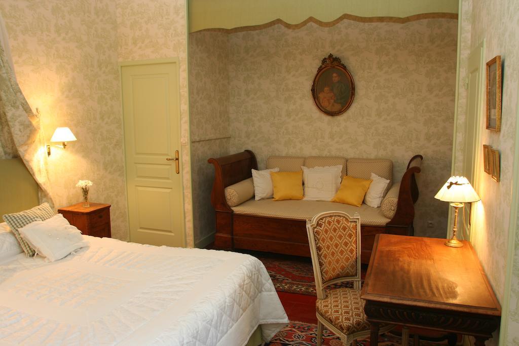 Chateau De Naze Vivy-Saumur الغرفة الصورة